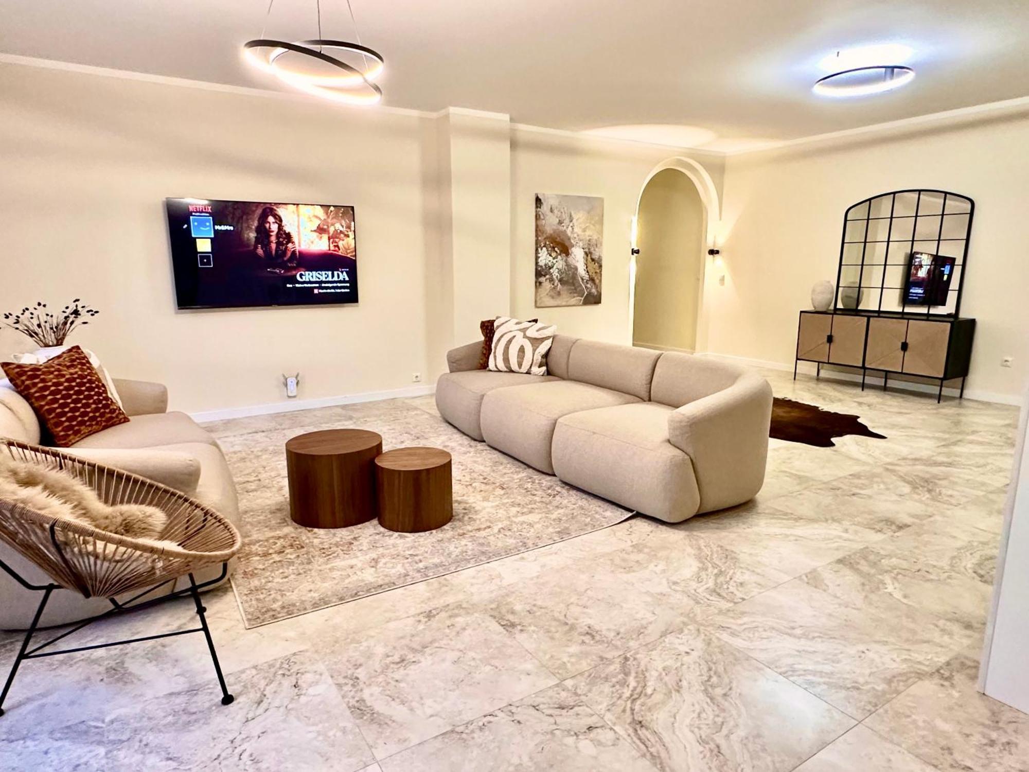 Sanierte 5 Zimmer Luxus Standard Apartment Auf 350Qm Αμβούργο Εξωτερικό φωτογραφία