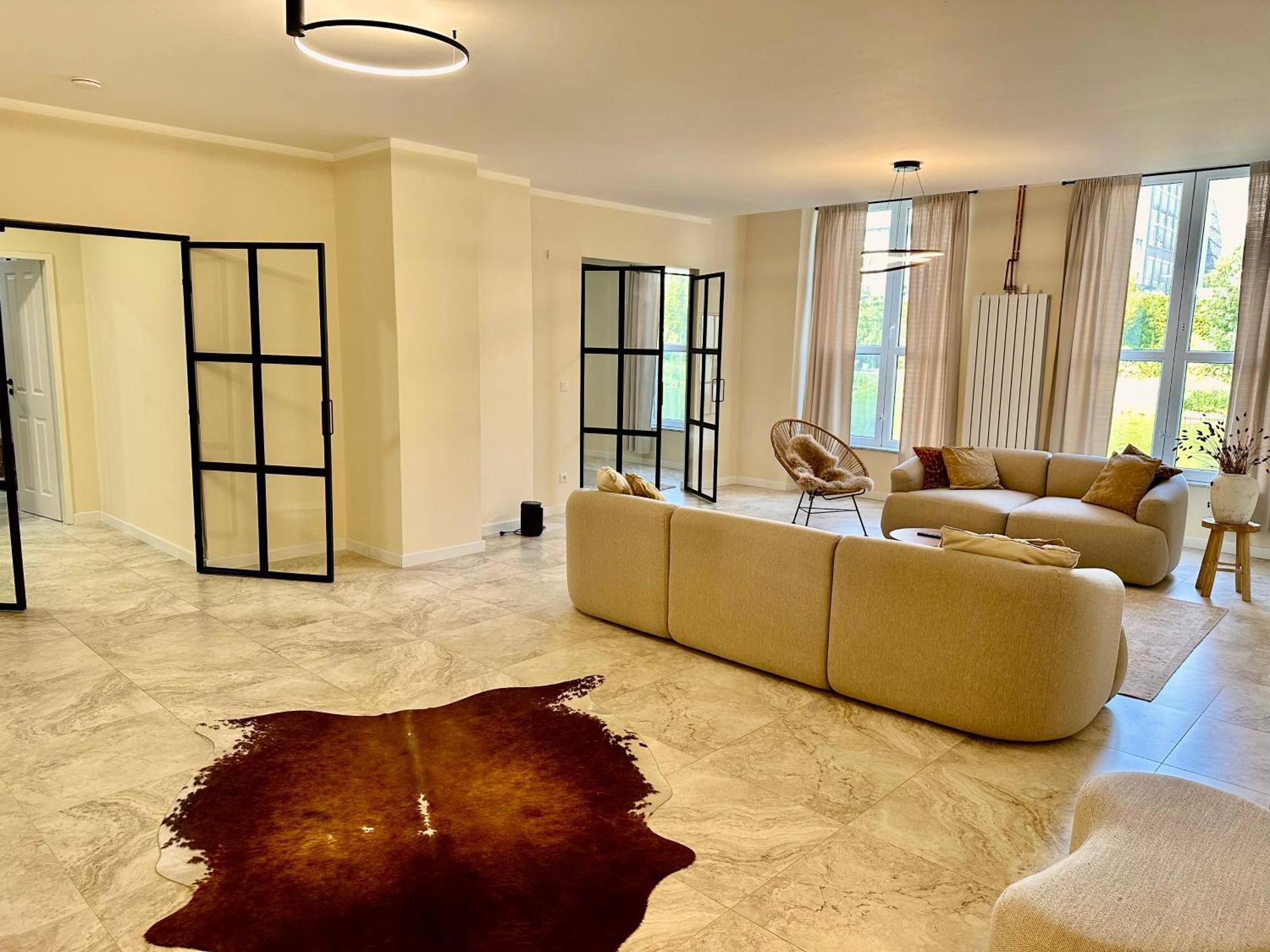 Sanierte 5 Zimmer Luxus Standard Apartment Auf 350Qm Αμβούργο Εξωτερικό φωτογραφία