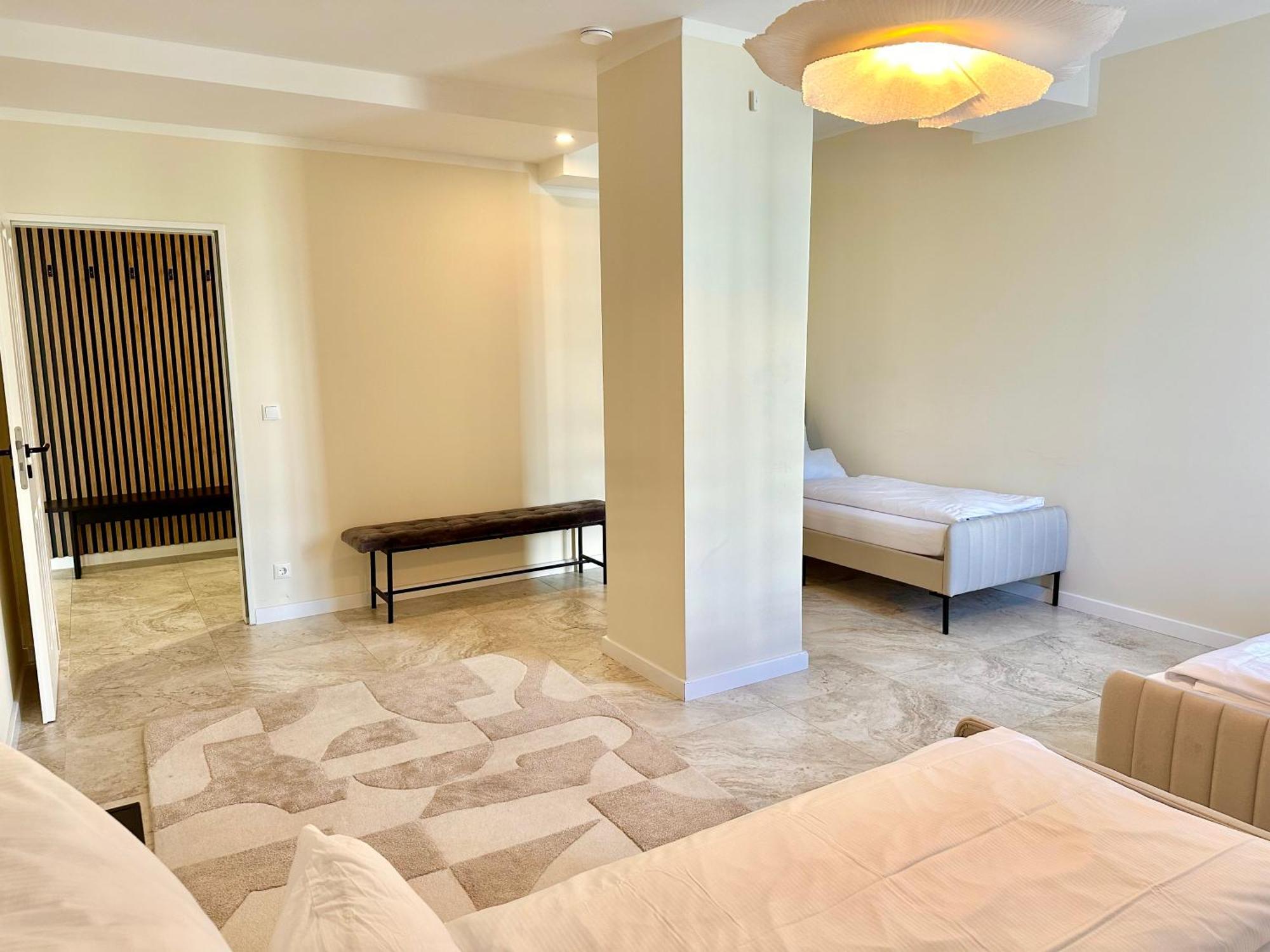 Sanierte 5 Zimmer Luxus Standard Apartment Auf 350Qm Αμβούργο Εξωτερικό φωτογραφία