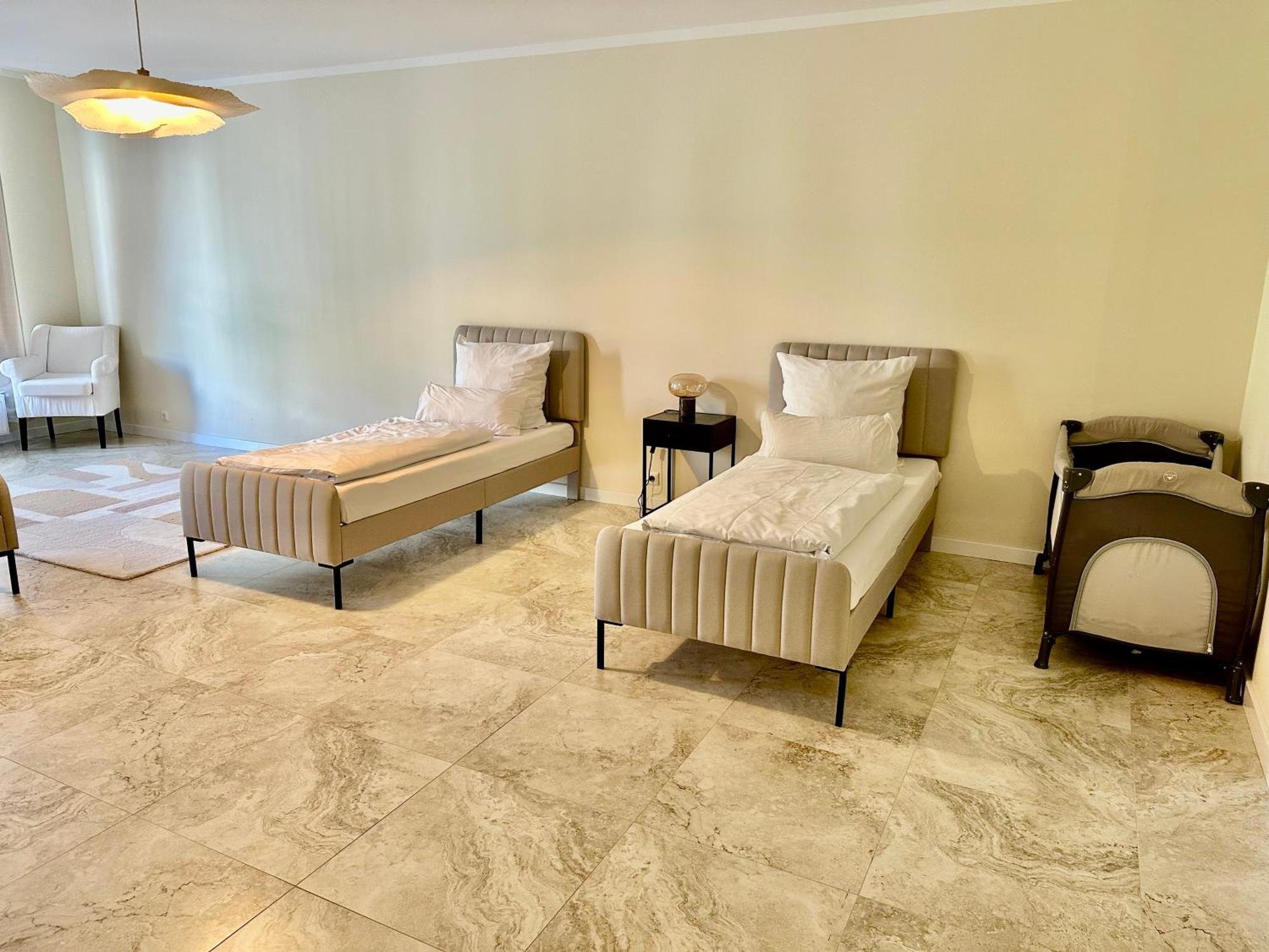 Sanierte 5 Zimmer Luxus Standard Apartment Auf 350Qm Αμβούργο Εξωτερικό φωτογραφία